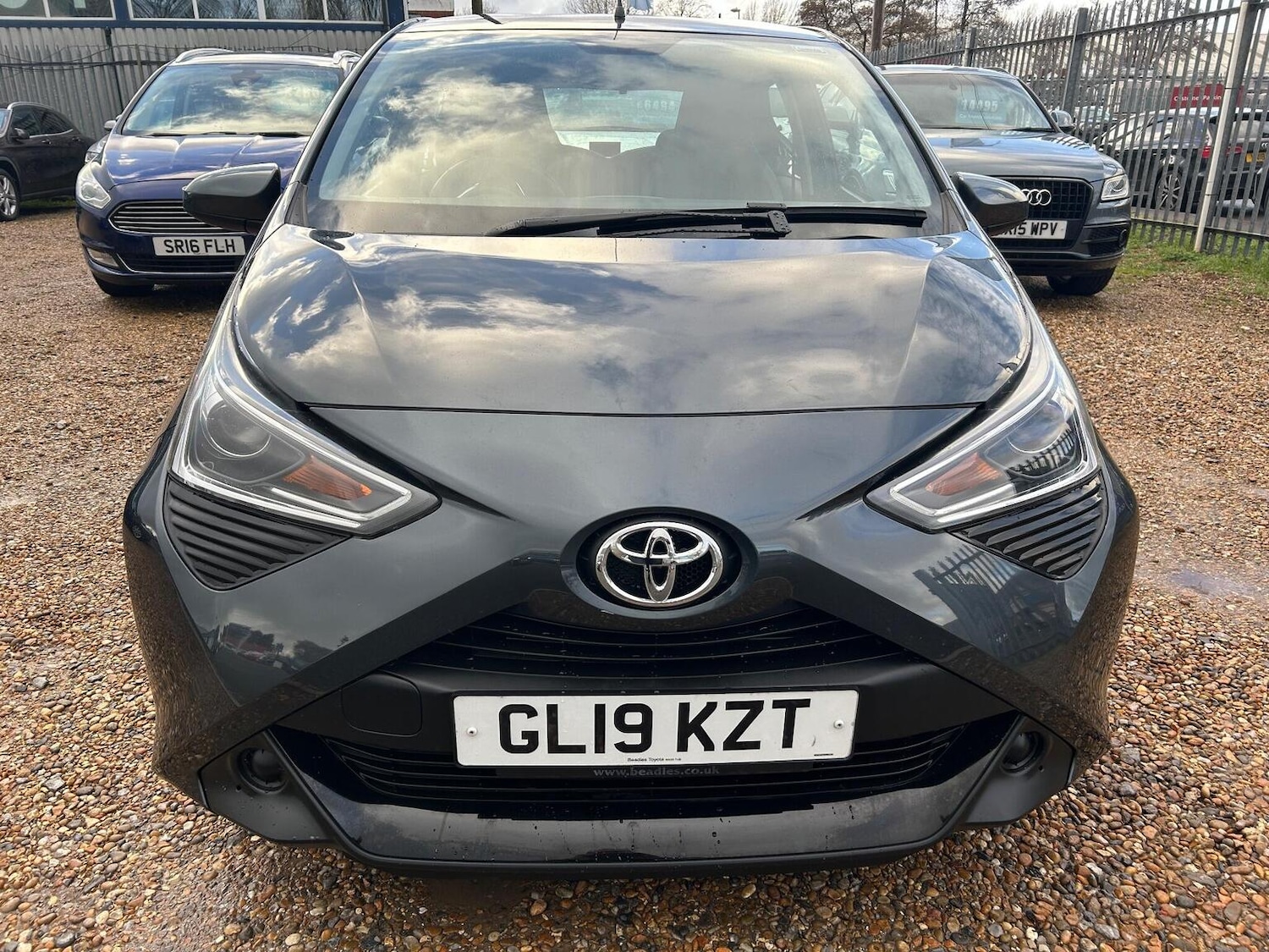 Used Toyota AYGO 2019 for sale - 77802361: Photo 2