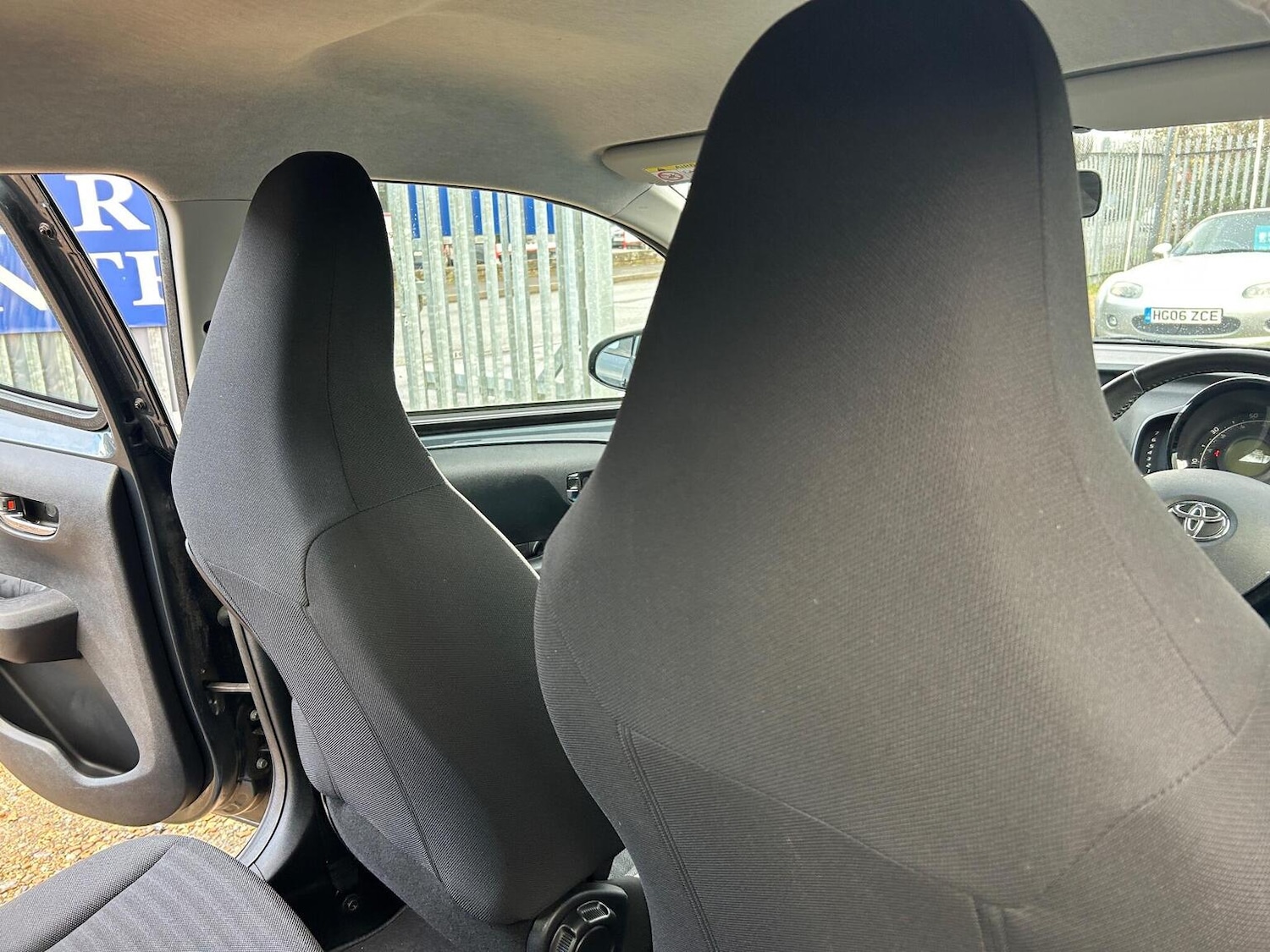 Used Toyota AYGO 2019 for sale - 77802361: Photo 33