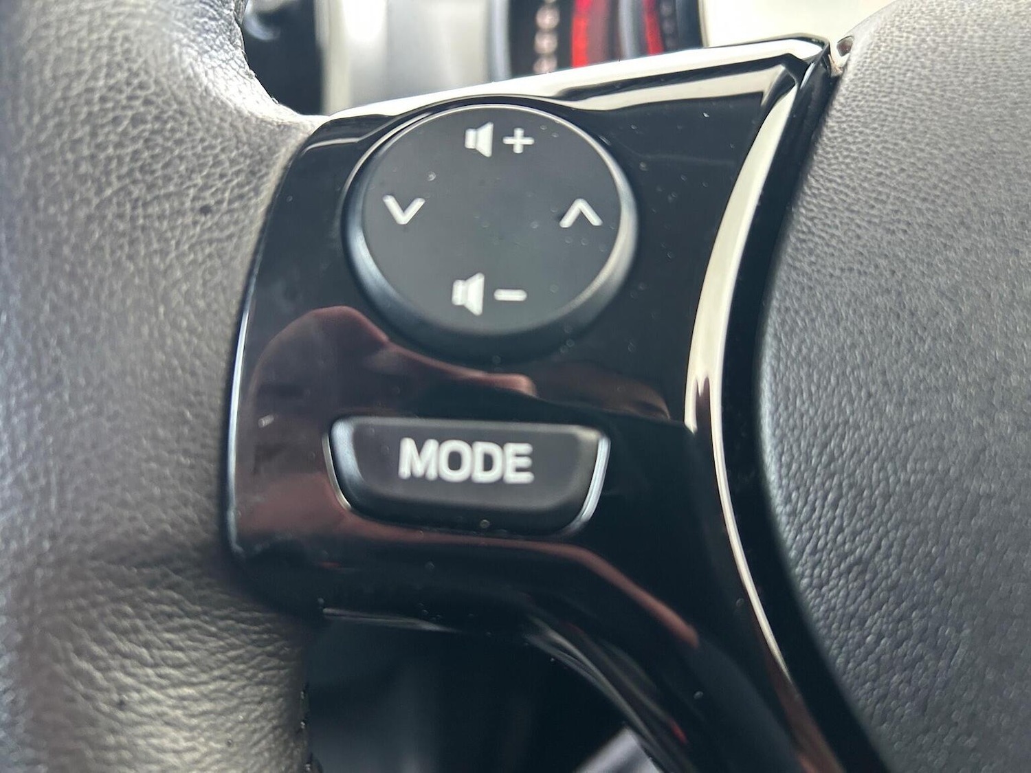 Used Toyota AYGO 2019 for sale - 77802361: Photo 40