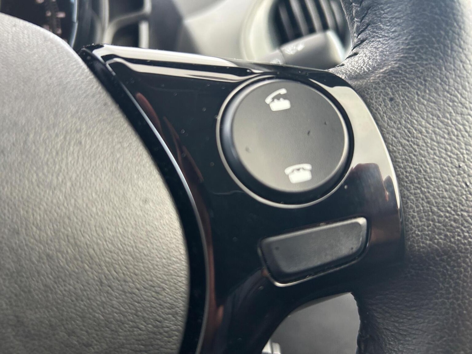 Used Toyota AYGO 2019 for sale - 77802361: Photo 42