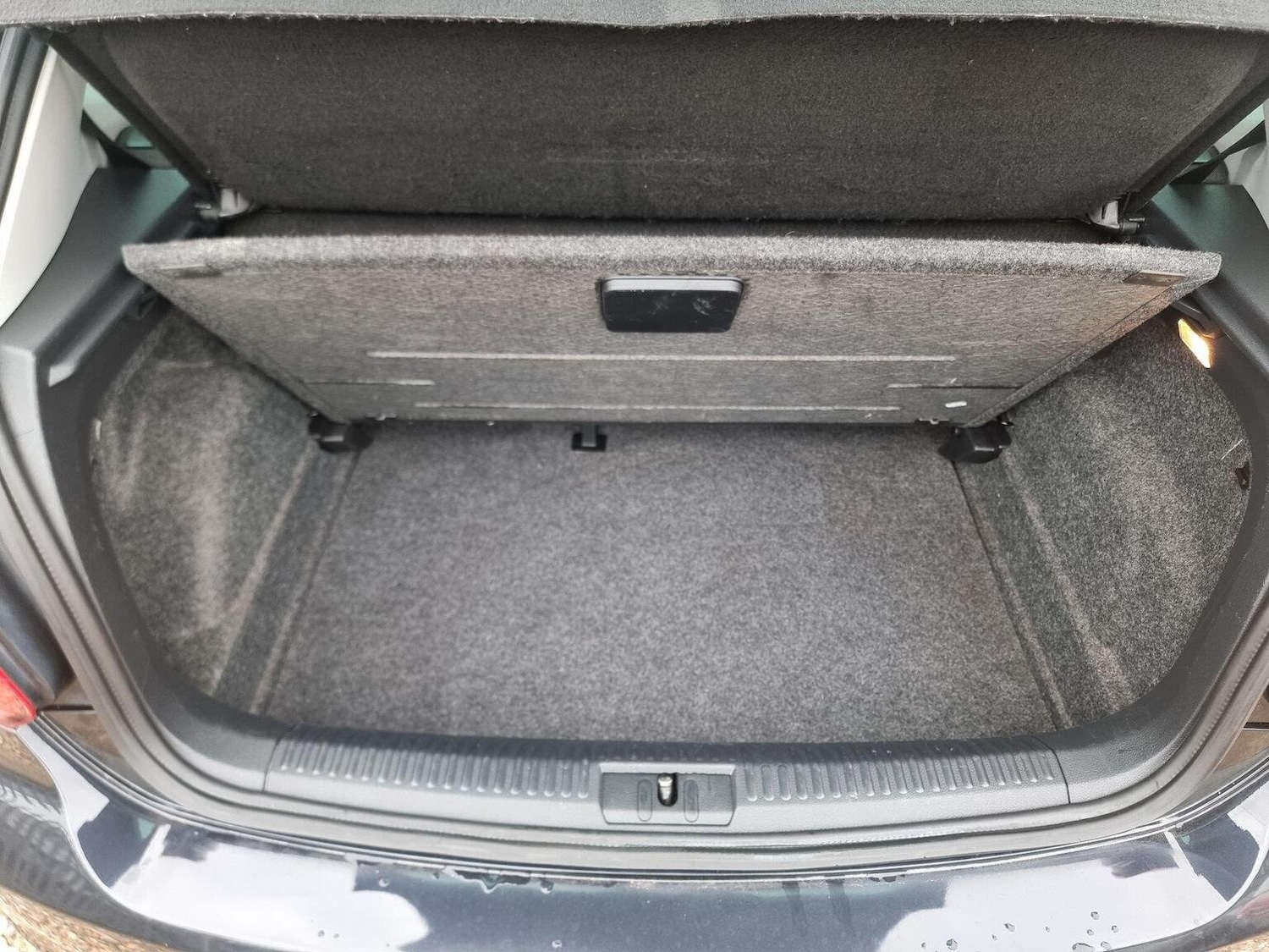 Used Volkswagen Polo 2016 for sale - 77802373: Photo 16