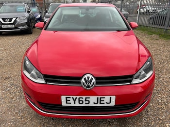 Used Volkswagen Golf 2015 for sale - 77836952: Photo
