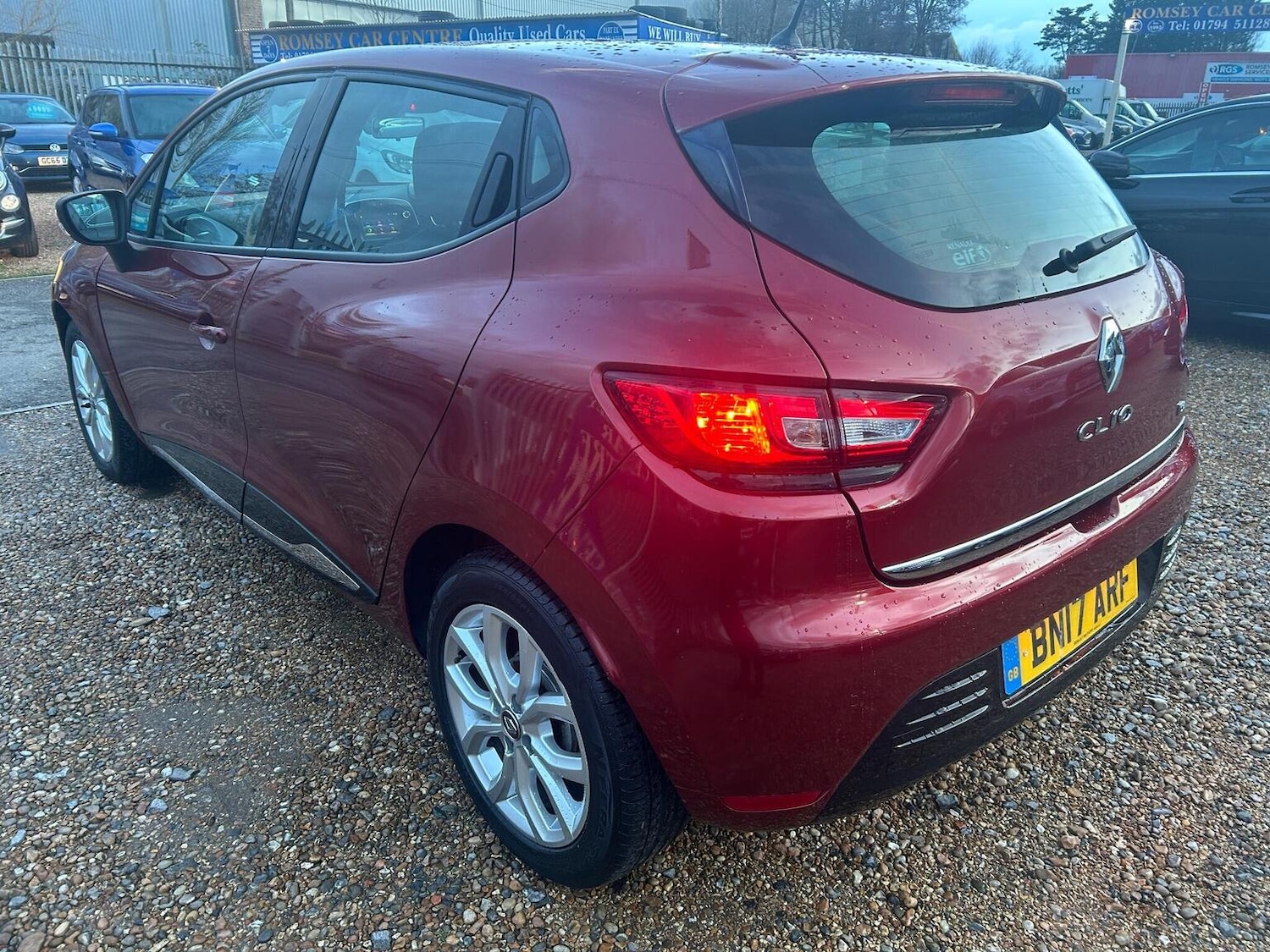 Used Renault Clio 2017 for sale - 77802360: Photo 5