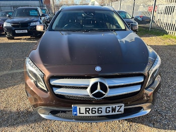 Used Mercedes-Benz GLA 2016 for sale - 77802349: Photo