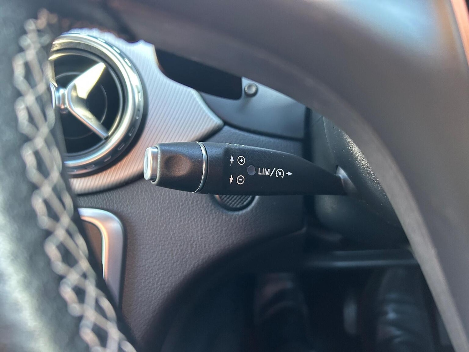 Used Mercedes-Benz GLA 2016 for sale - 77802349: Photo 39