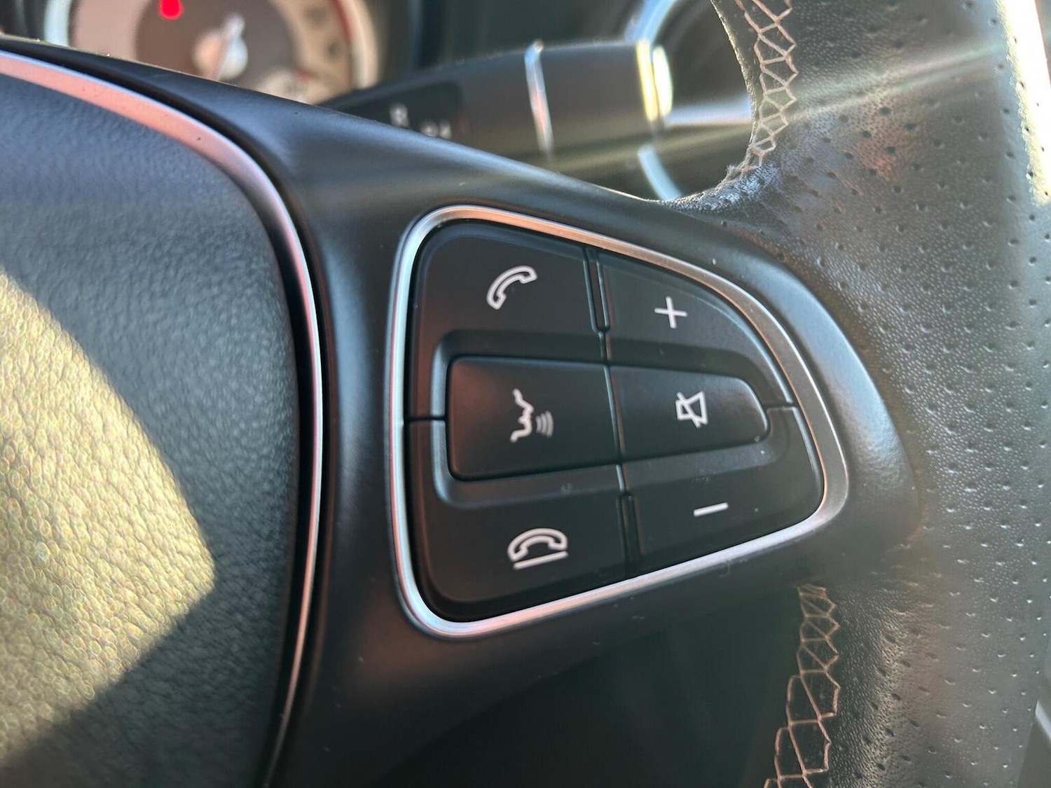 Used Mercedes-Benz GLA 2016 for sale - 77802349: Photo 42