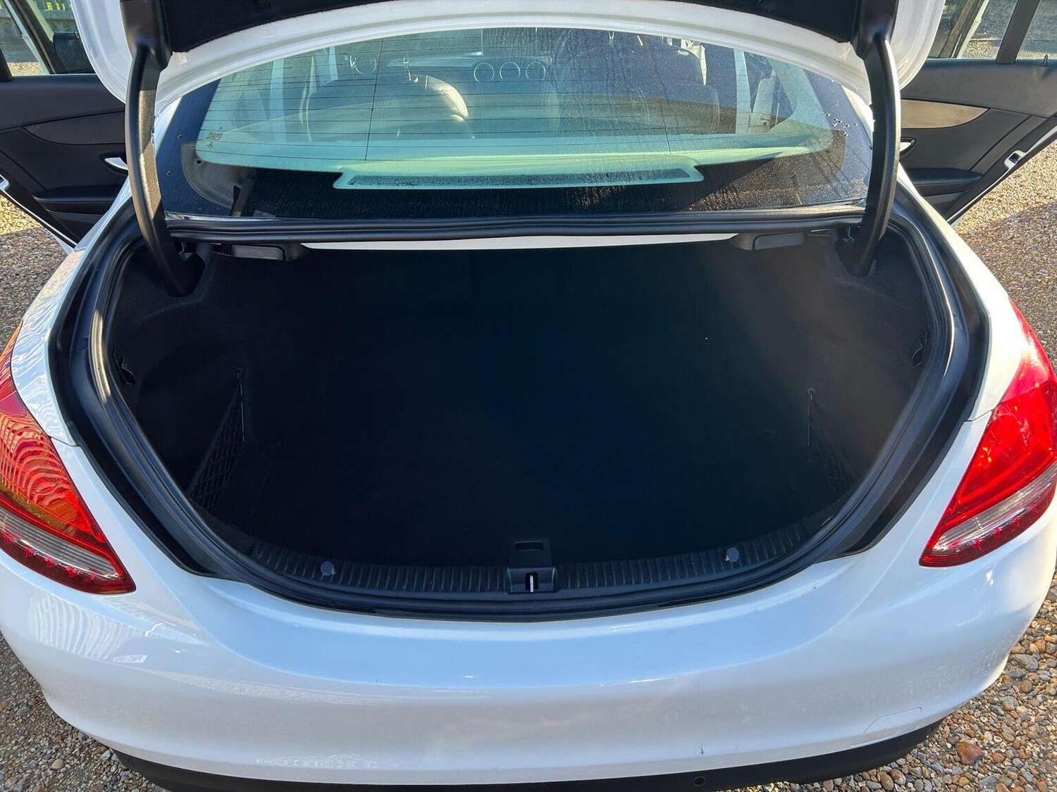 Used Mercedes-Benz C Class 2016 for sale - 77802352: Photo 17