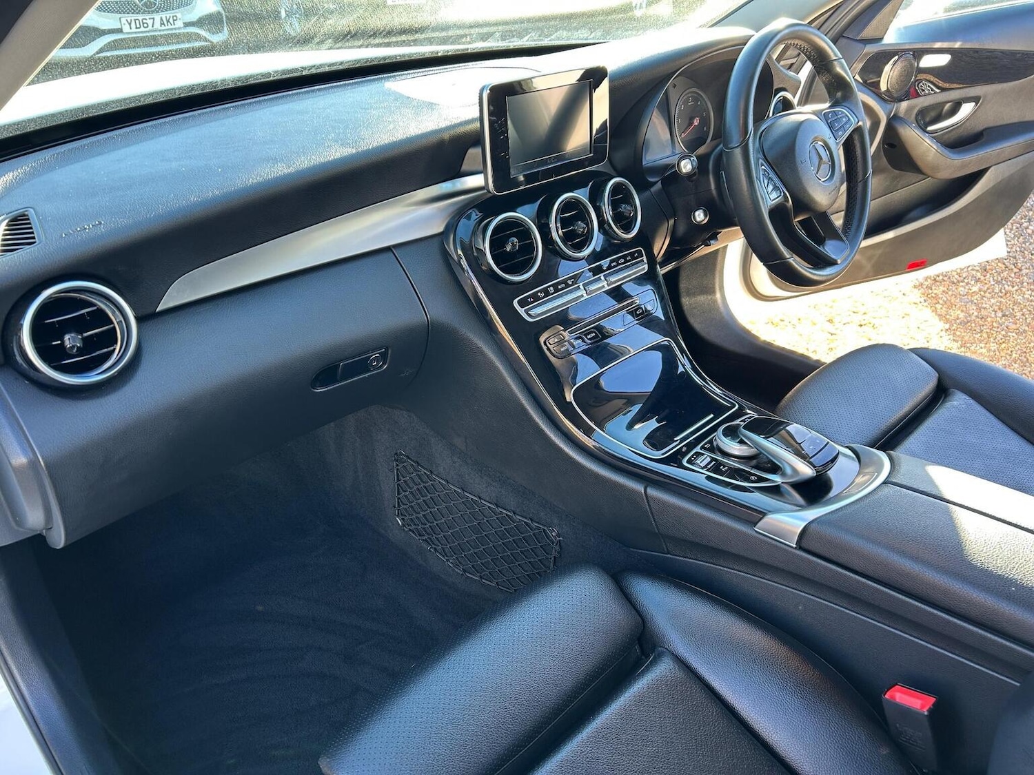 Used Mercedes-Benz C Class 2016 for sale - 77802352: Photo 23