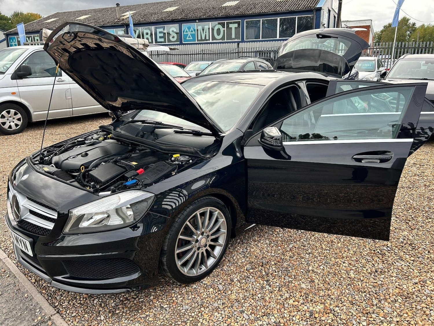 Used Mercedes-Benz A-Class 2014 for sale - 77937838: Photo 15