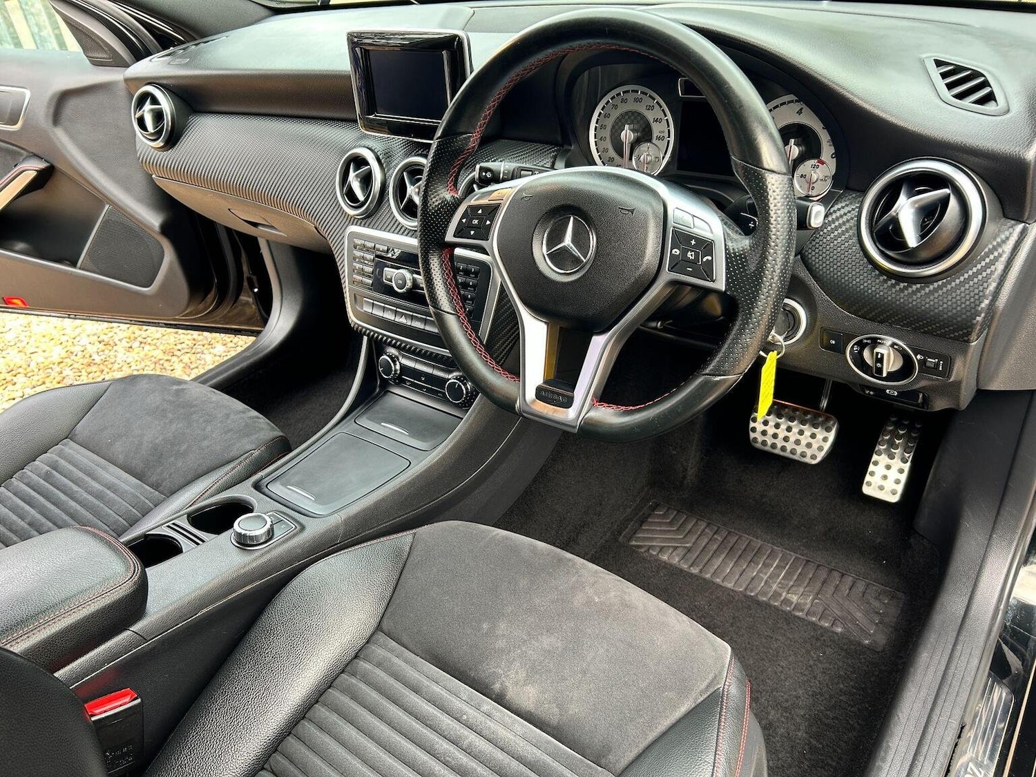 Used Mercedes-Benz A-Class 2014 for sale - 77937838: Photo 20