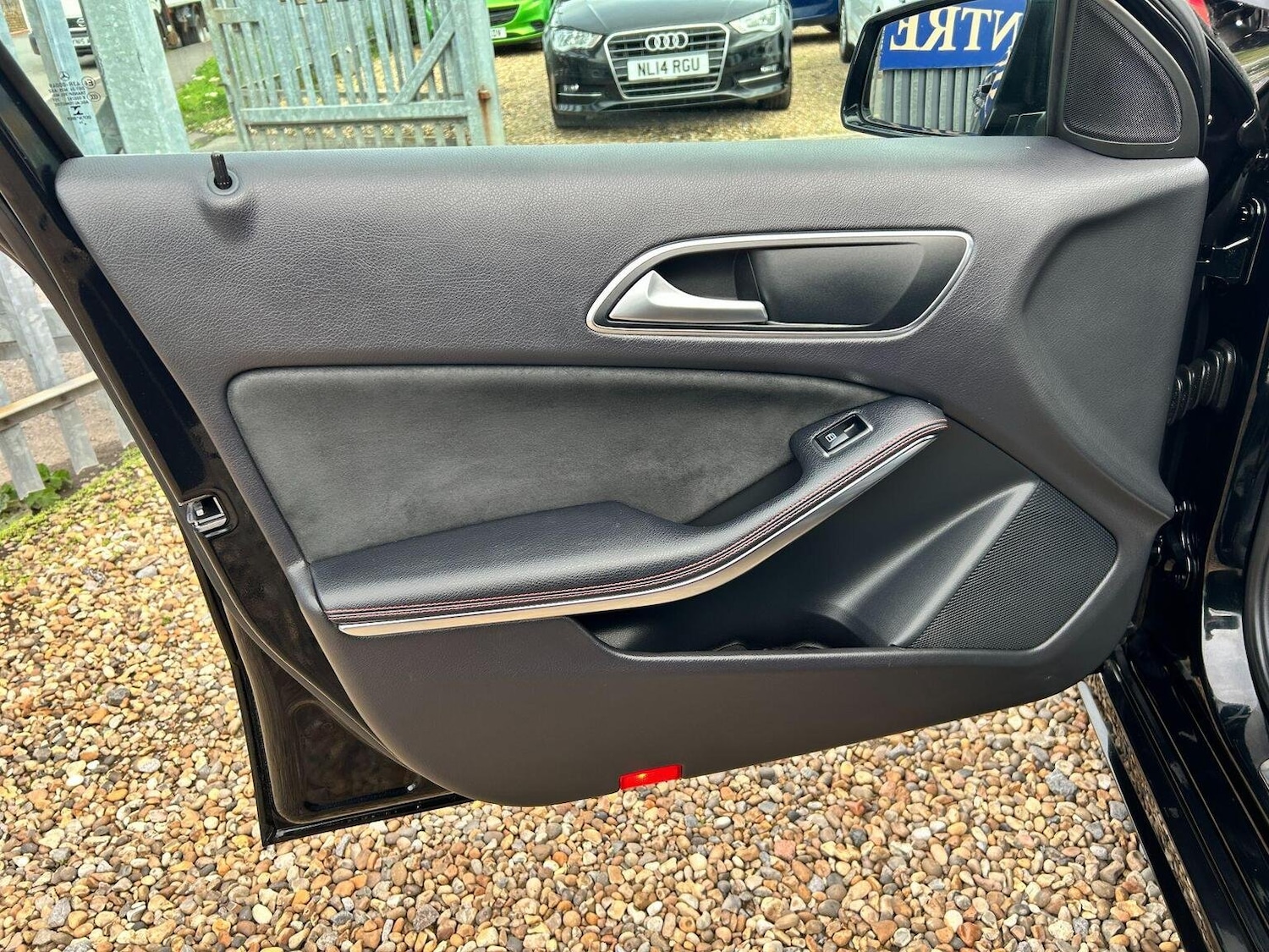 Used Mercedes-Benz A-Class 2014 for sale - 77937838: Photo 22