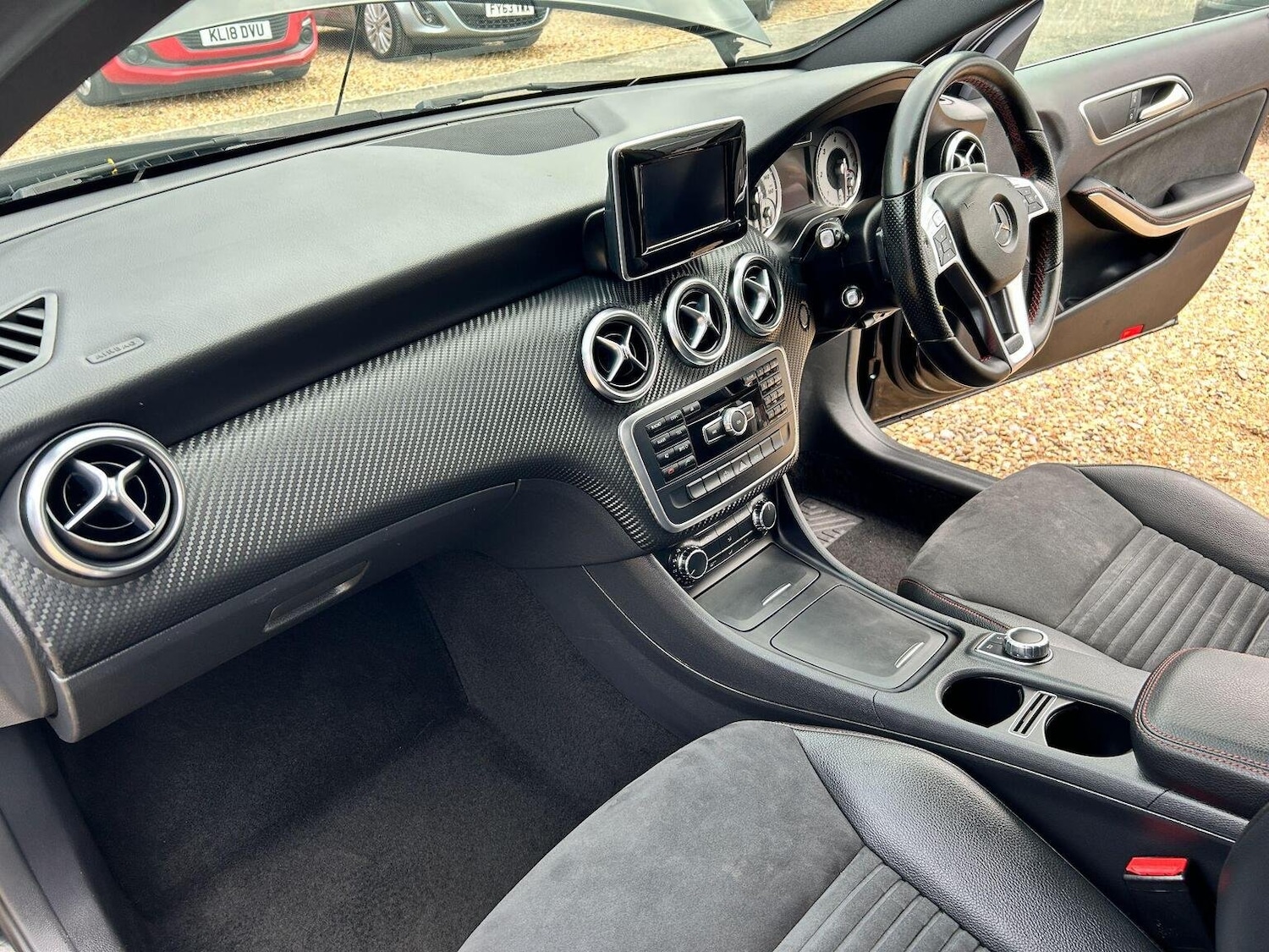 Used Mercedes-Benz A-Class 2014 for sale - 77937838: Photo 23