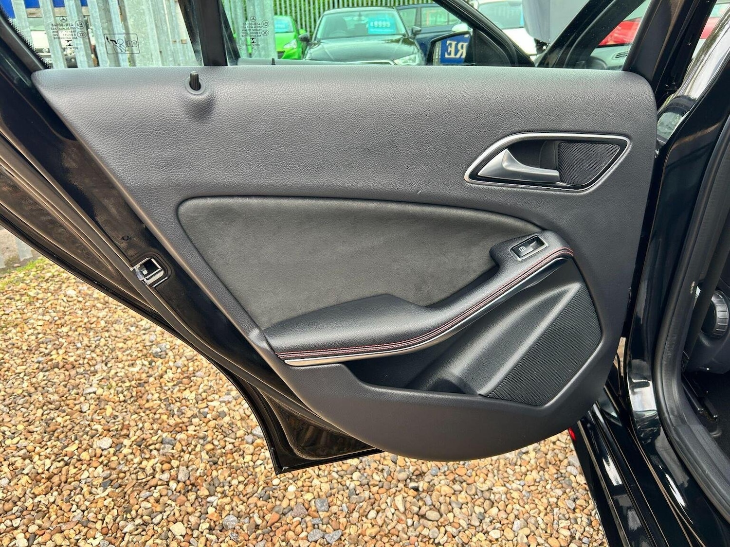 Used Mercedes-Benz A-Class 2014 for sale - 77937838: Photo 27