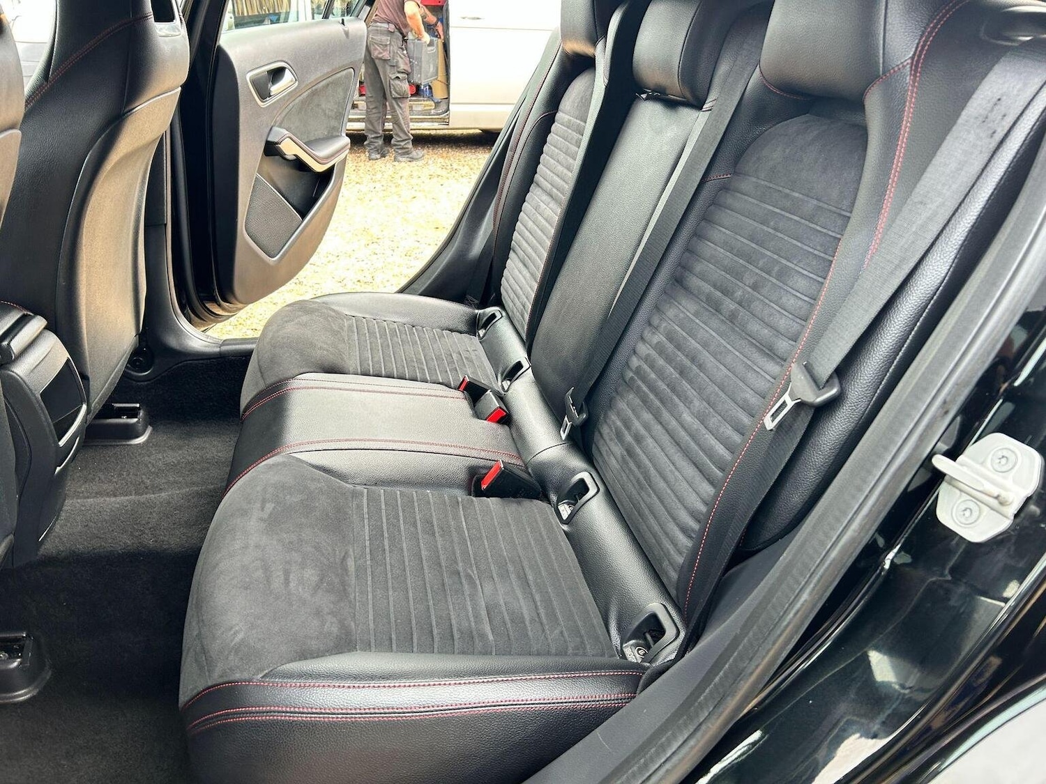 Used Mercedes-Benz A-Class 2014 for sale - 77937838: Photo 28