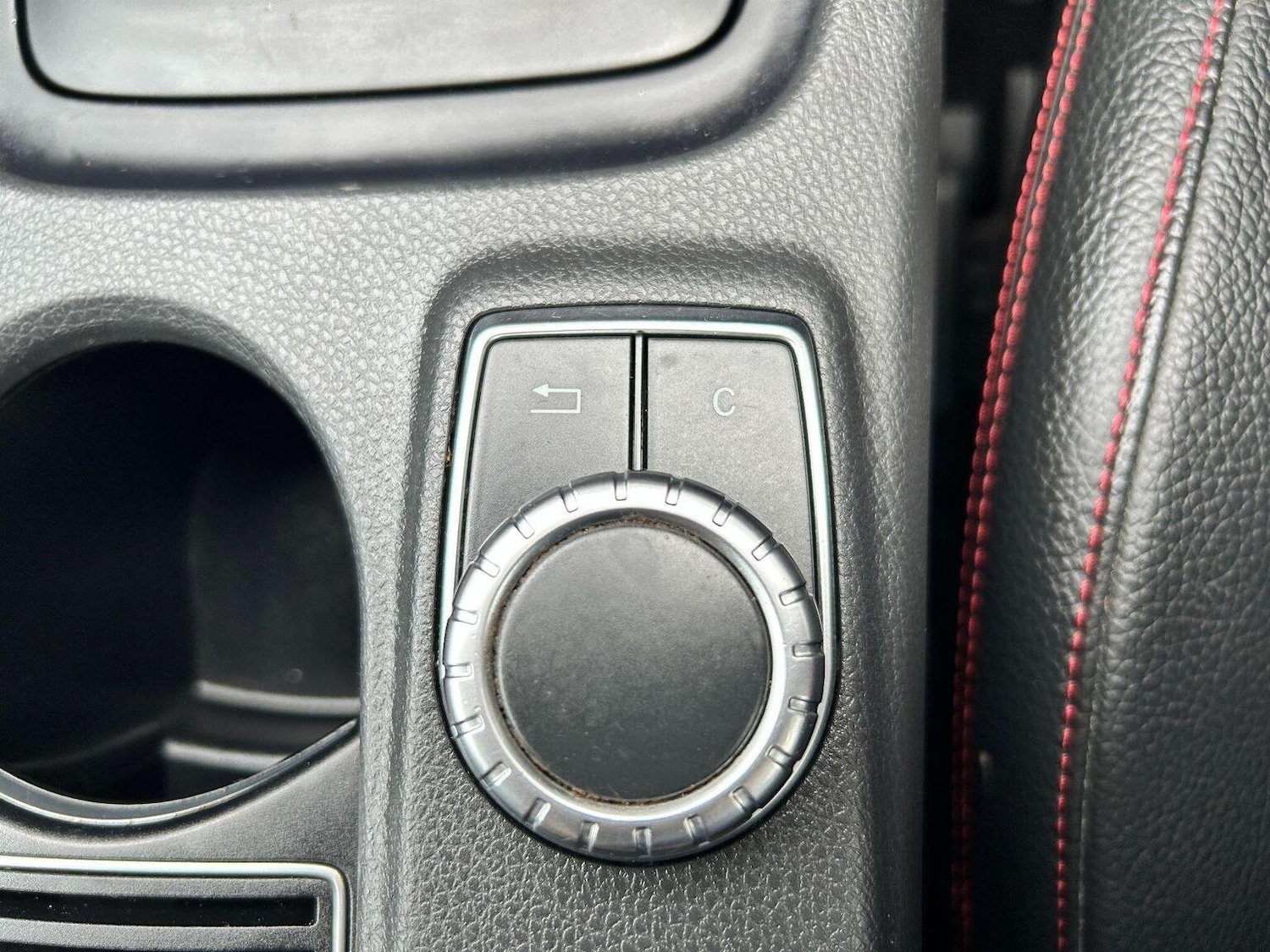 Used Mercedes-Benz A-Class 2014 for sale - 77937838: Photo 39