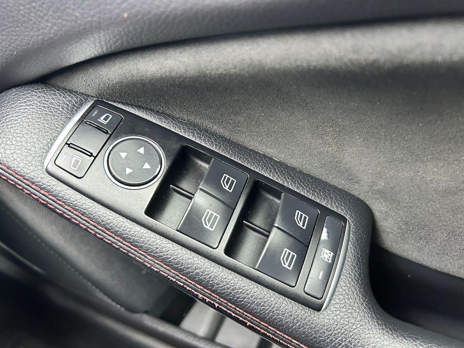 Used Mercedes-Benz A-Class 2014 for sale - 77937838: Photo 45