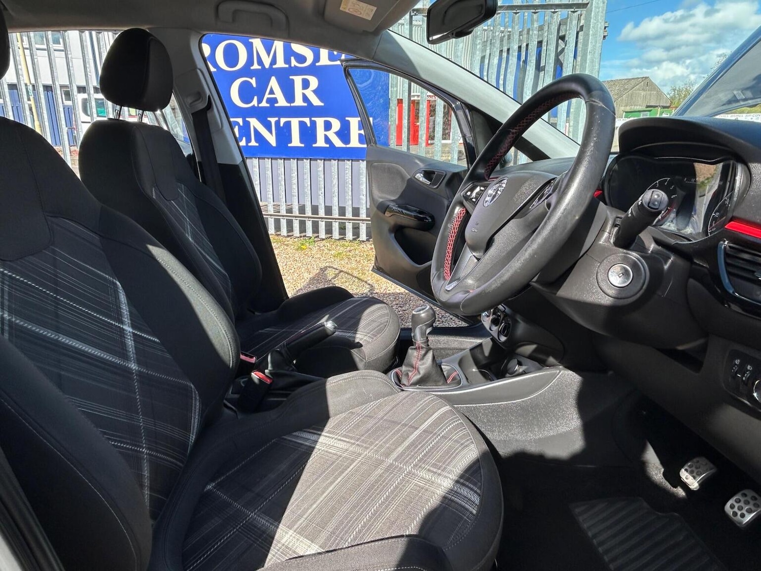 Used Vauxhall Corsa 2015 for sale - 78213544: Photo 11