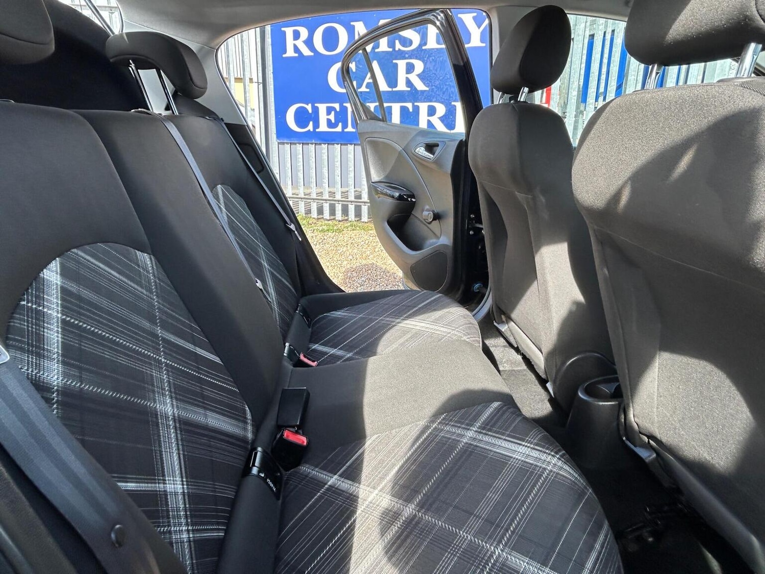 Used Vauxhall Corsa 2015 for sale - 78213544: Photo 21