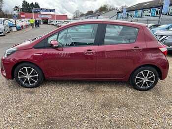 Used Toyota Yaris 2019 for sale - 77822338: Photo
