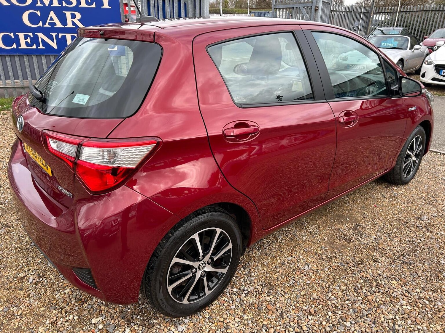 Used Toyota Yaris 2019 for sale - 77822338: Photo 7