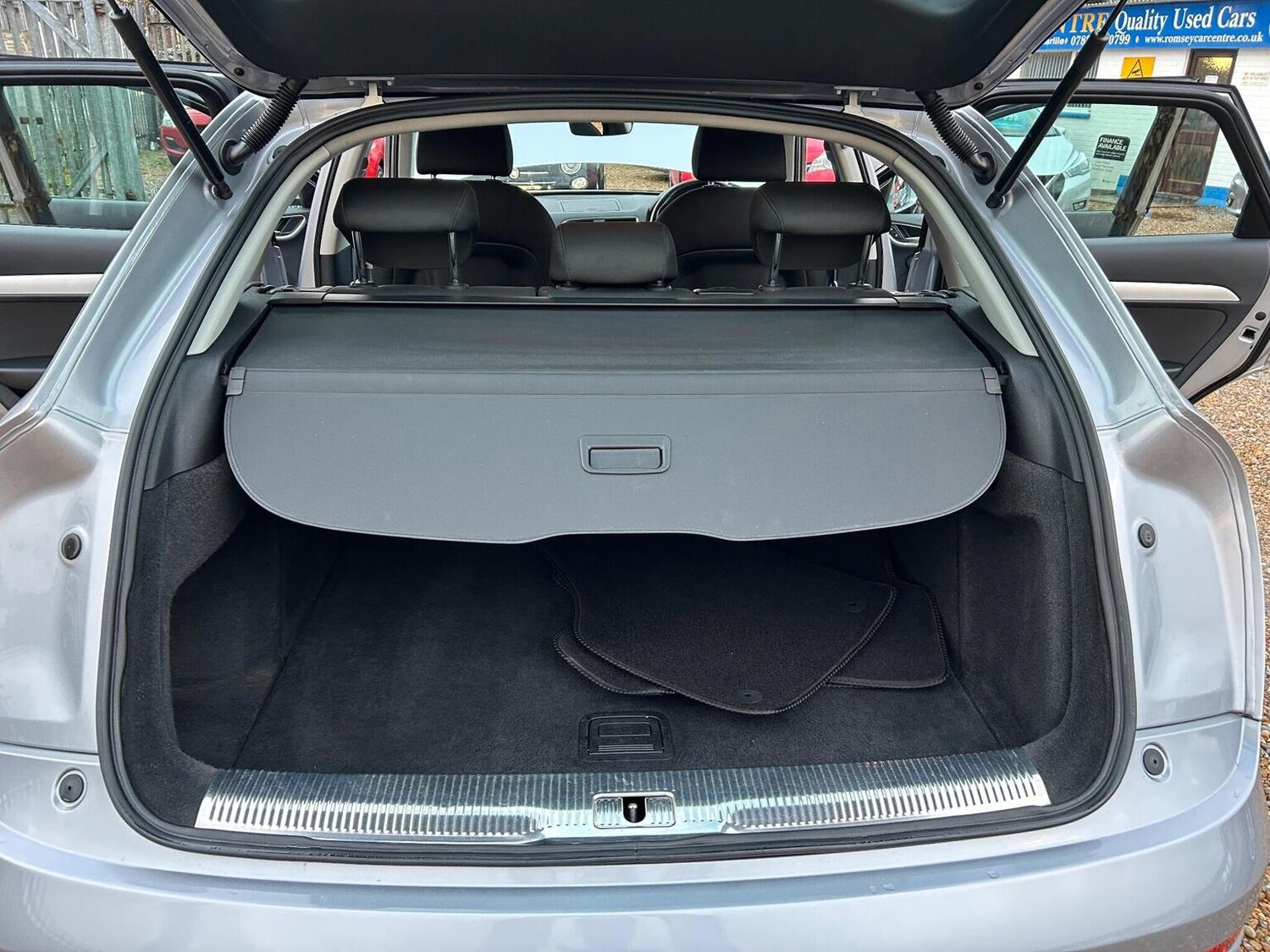 Used Audi Q3 2016 for sale - 77802363: Photo 17