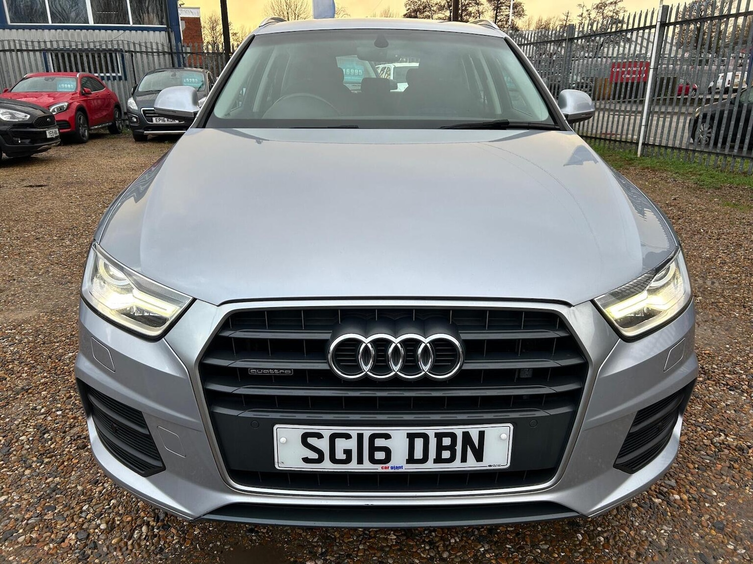 Used Audi Q3 2016 for sale - 77802363: Photo 2