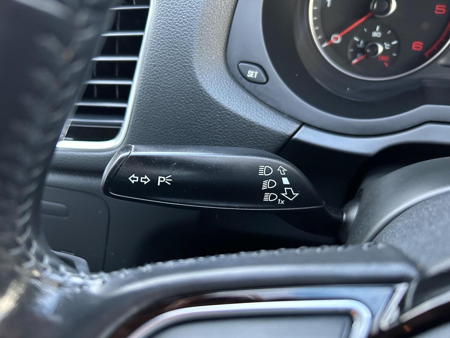 Used Audi Q3 2016 for sale - 77802363: Photo 40