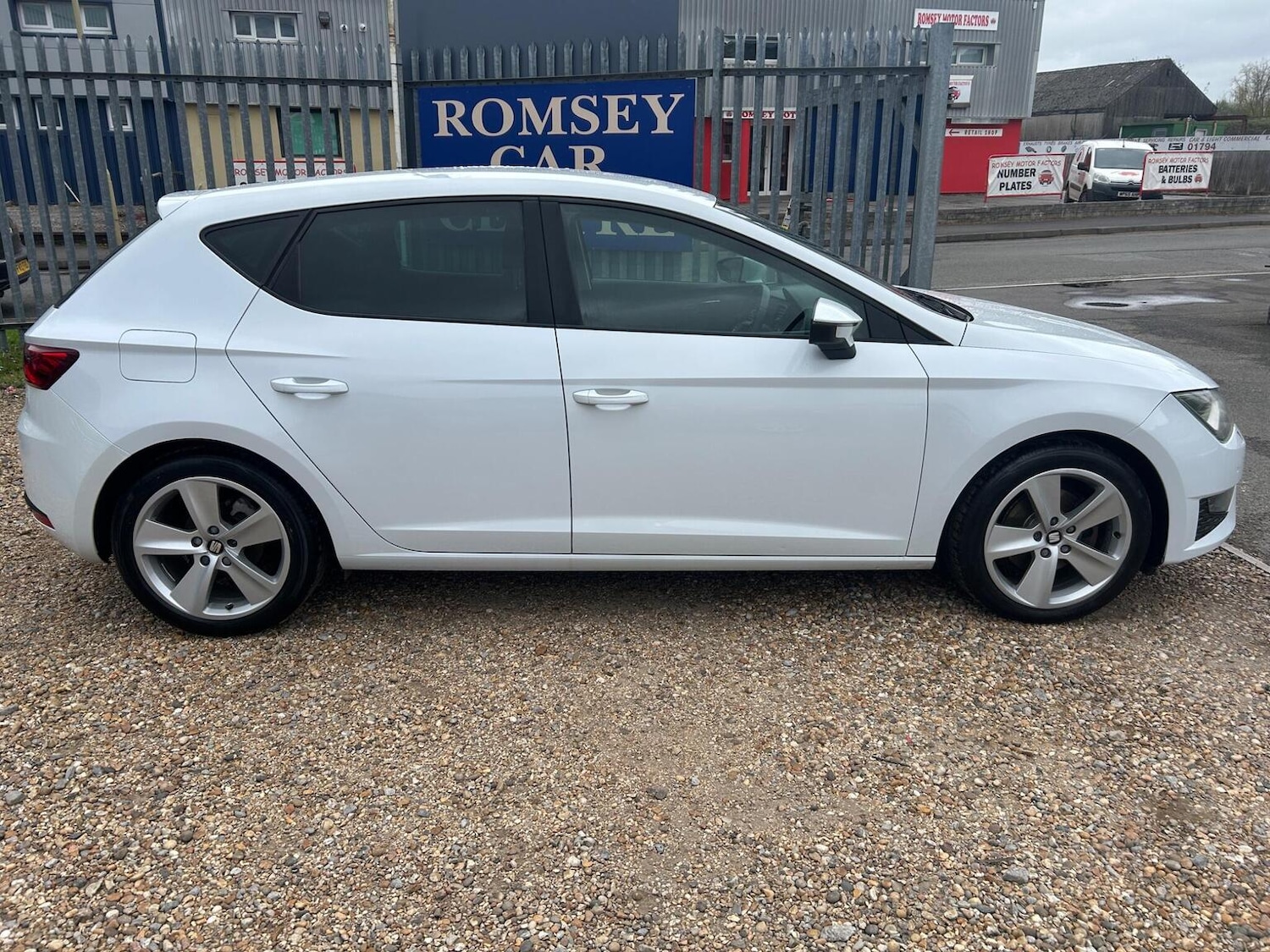 Used SEAT Leon 2013 for sale - 78125098: Photo 8