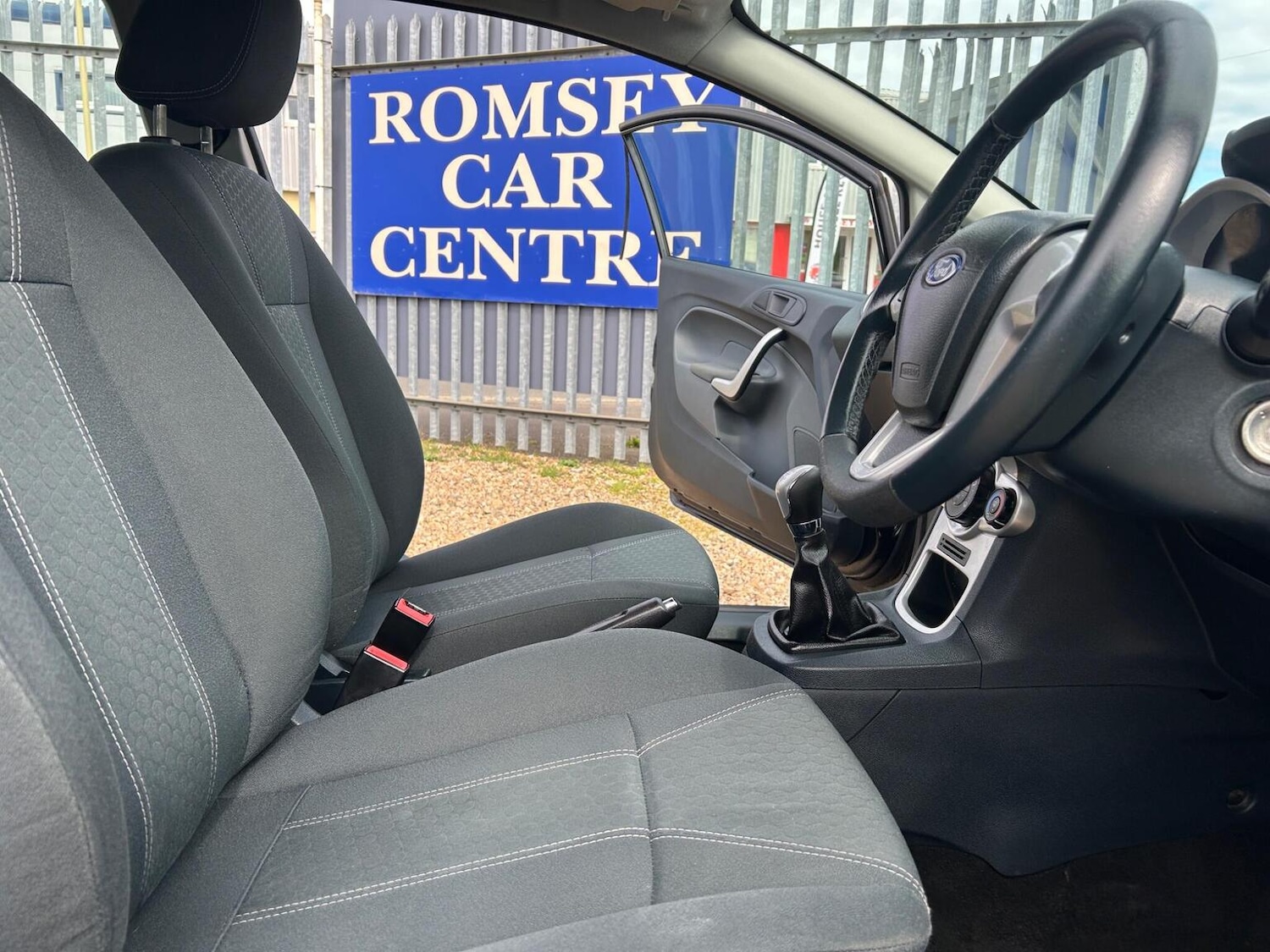 Used Ford Fiesta 2010 for sale - 78084481: Photo 17