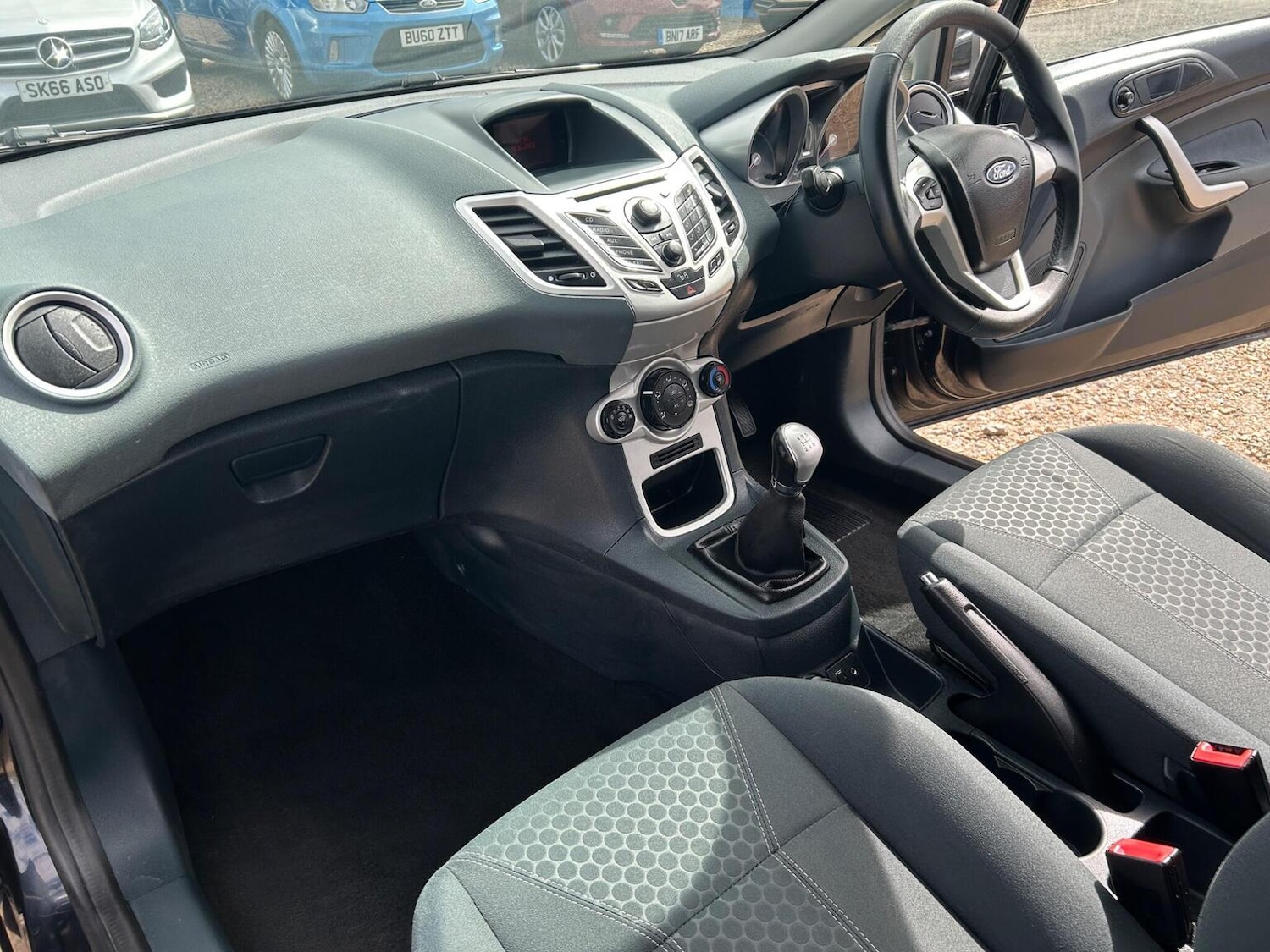 Used Ford Fiesta 2010 for sale - 78084481: Photo 19