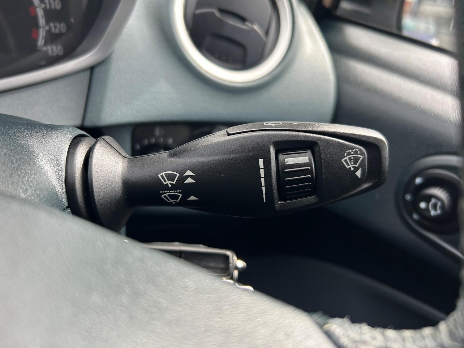 Used Ford Fiesta 2010 for sale - 78084481: Photo 34