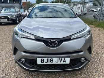 Used Toyota C-HR 2018 for sale - 78558840: Photo