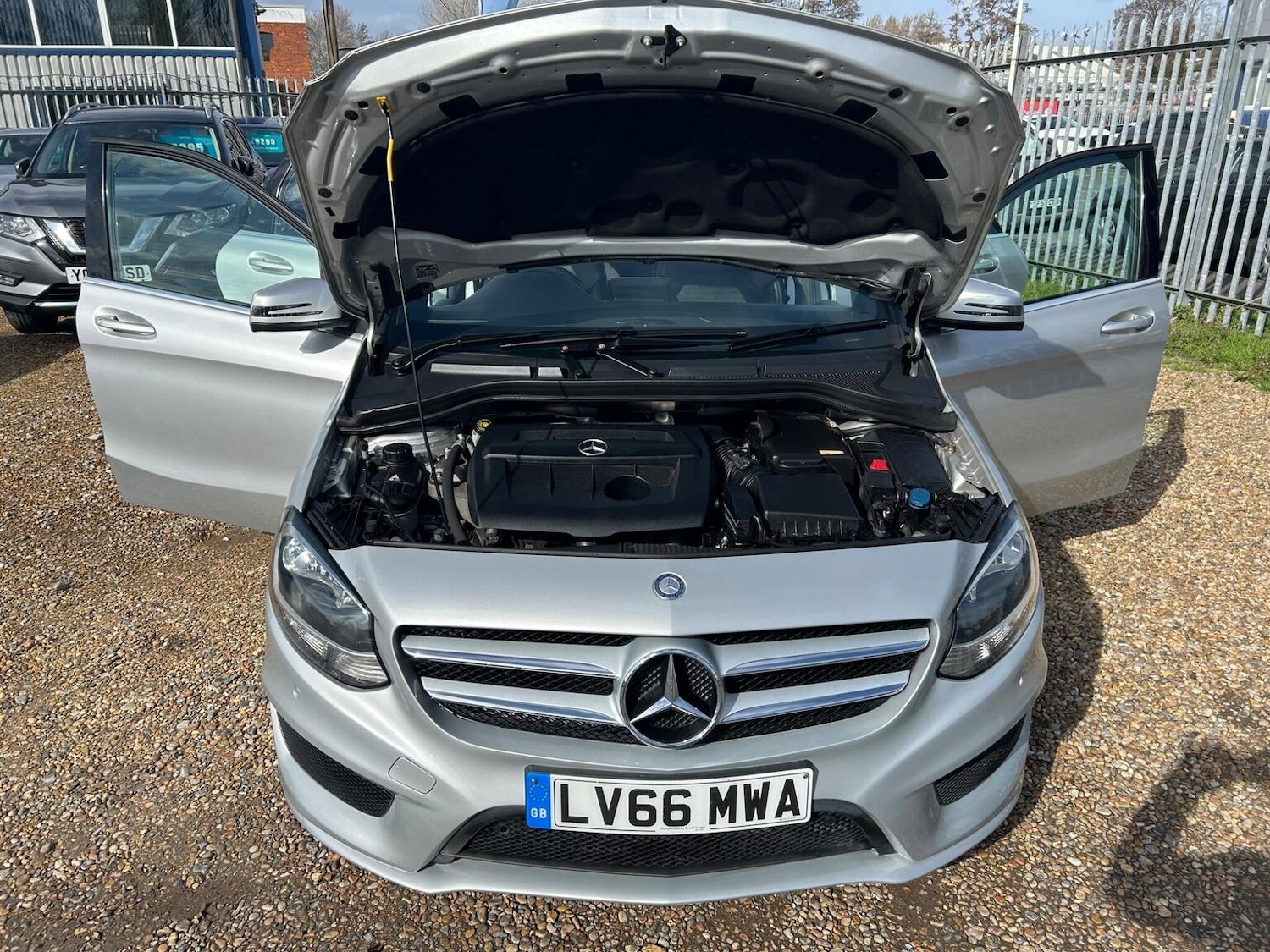 Used Mercedes-Benz B Class 2016 for sale - 77822306: Photo 14