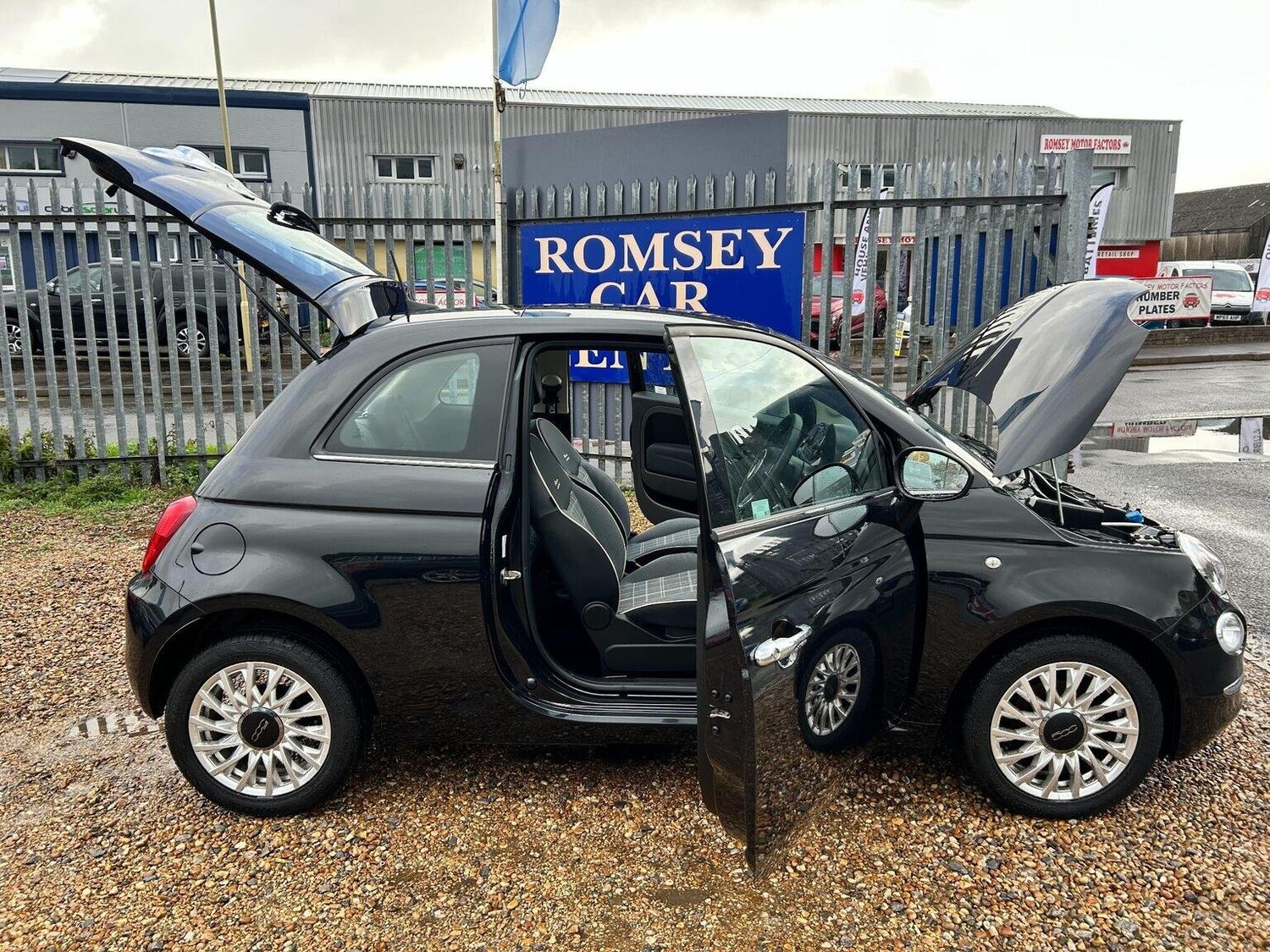 Used Fiat 500 2018 for sale - 77802357: Photo 19