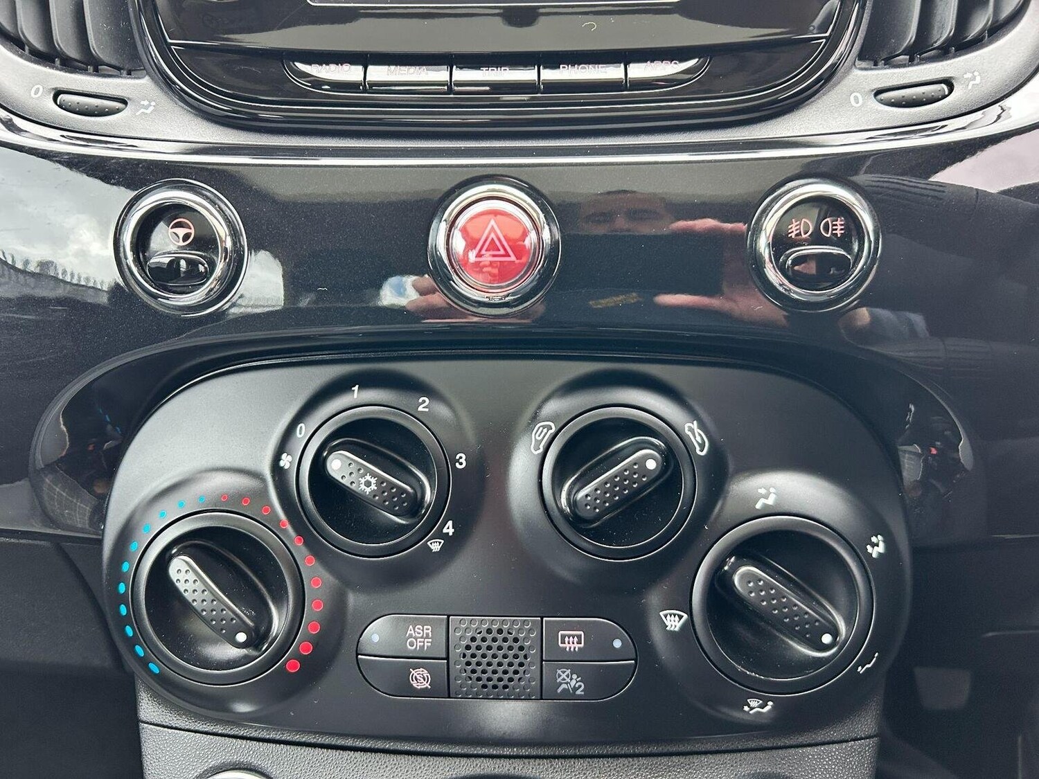 Used Fiat 500 2018 for sale - 77802357: Photo 33