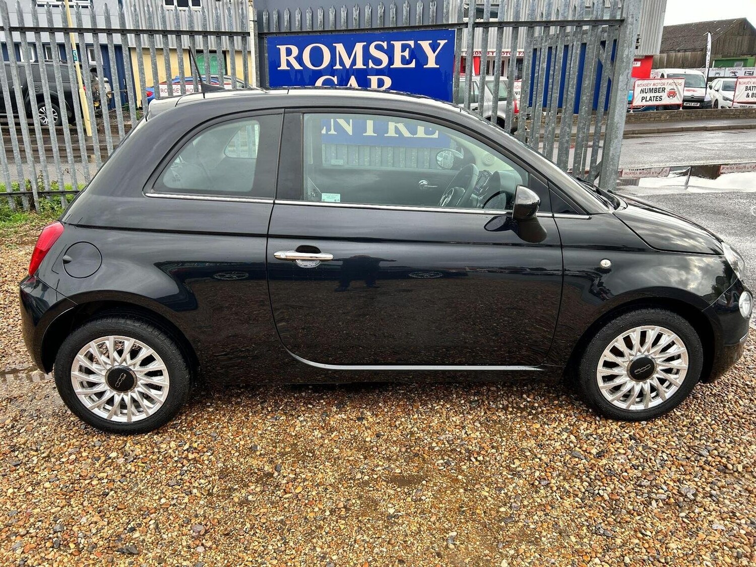 Used Fiat 500 2018 for sale - 77802357: Photo 8
