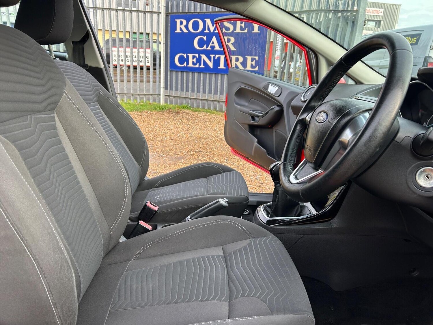 Used Ford Fiesta 2014 for sale - 77802364: Photo 21