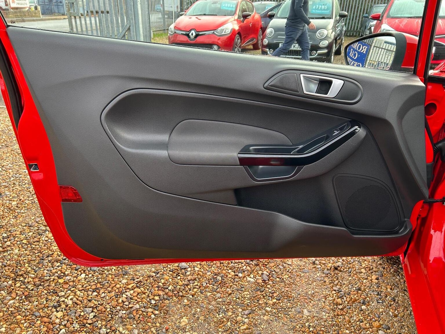 Used Ford Fiesta 2014 for sale - 77802364: Photo 22