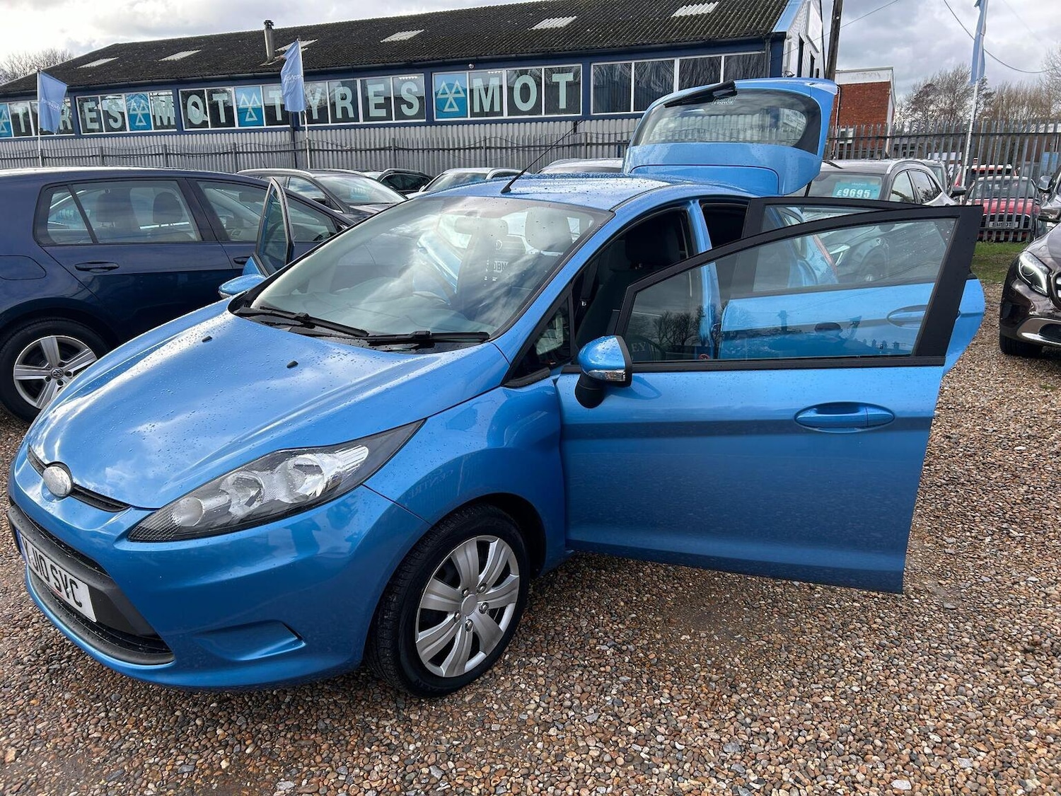 Used Ford Fiesta 2011 for sale - 77802378: Photo 14