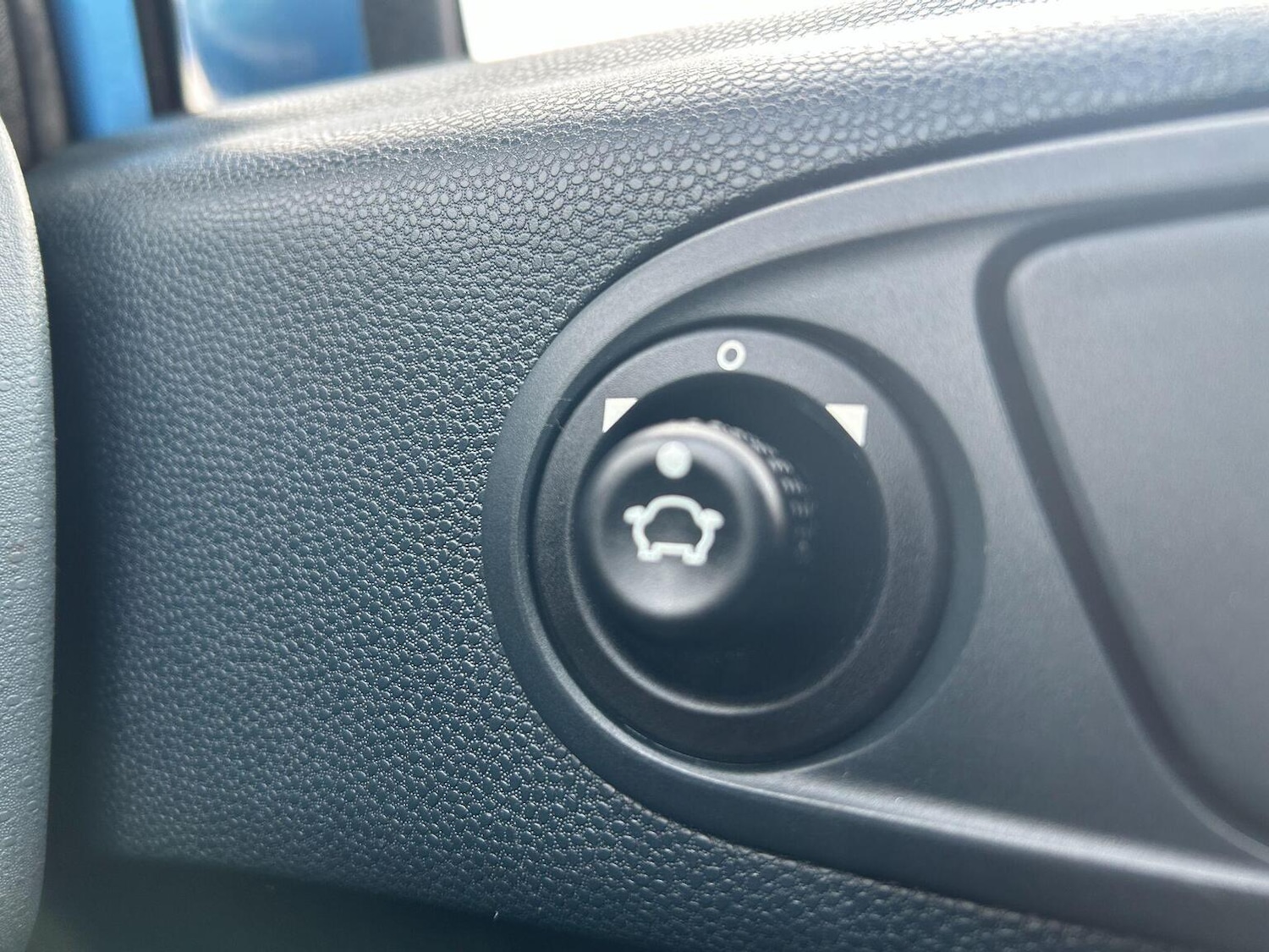 Used Ford Fiesta 2011 for sale - 77802378: Photo 44