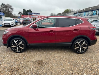 Used Nissan Qashqai 2018 for sale - 77881078: Photo