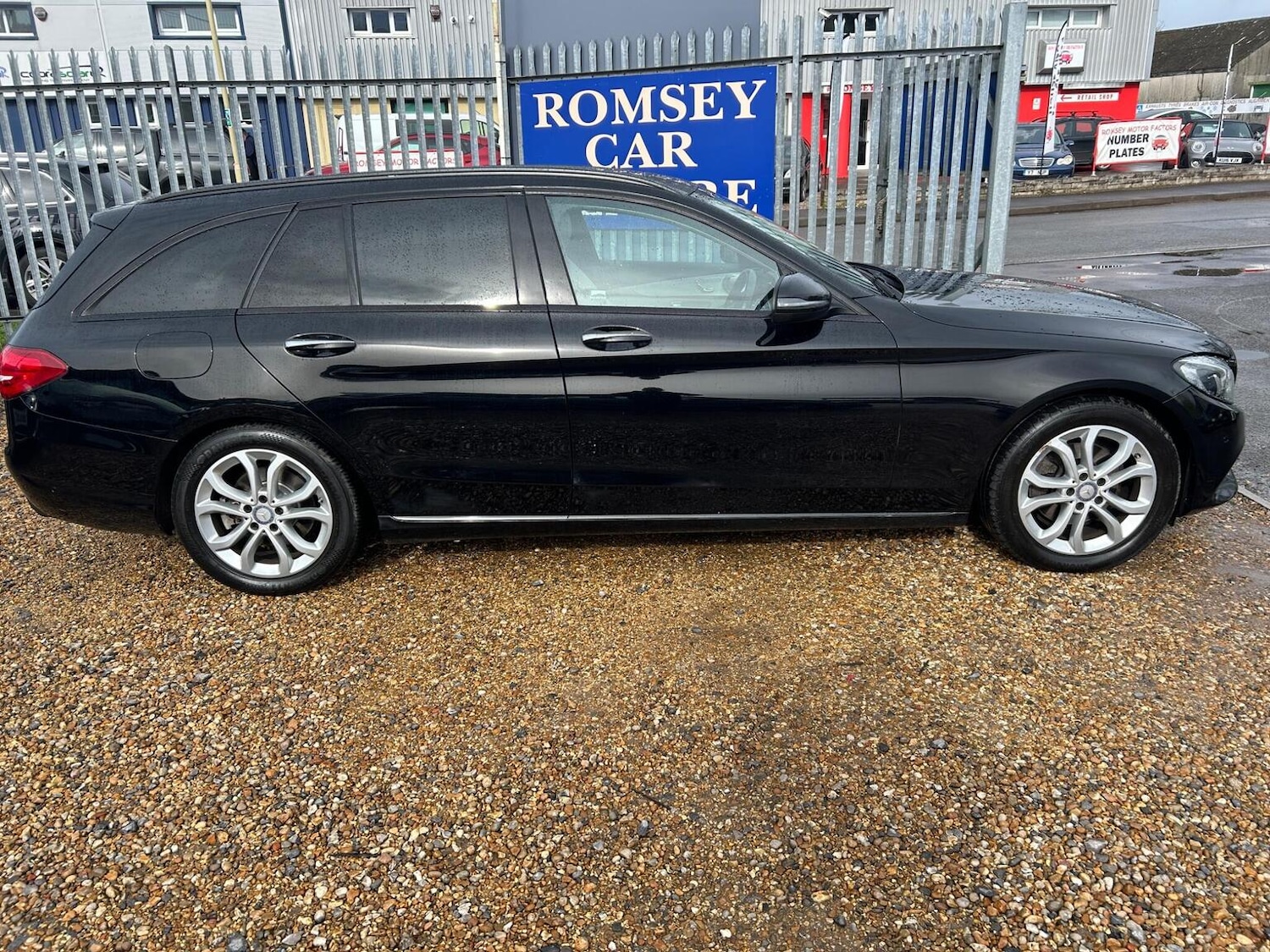 Used Mercedes-Benz C Class 2016 for sale - 77880941: Photo 8