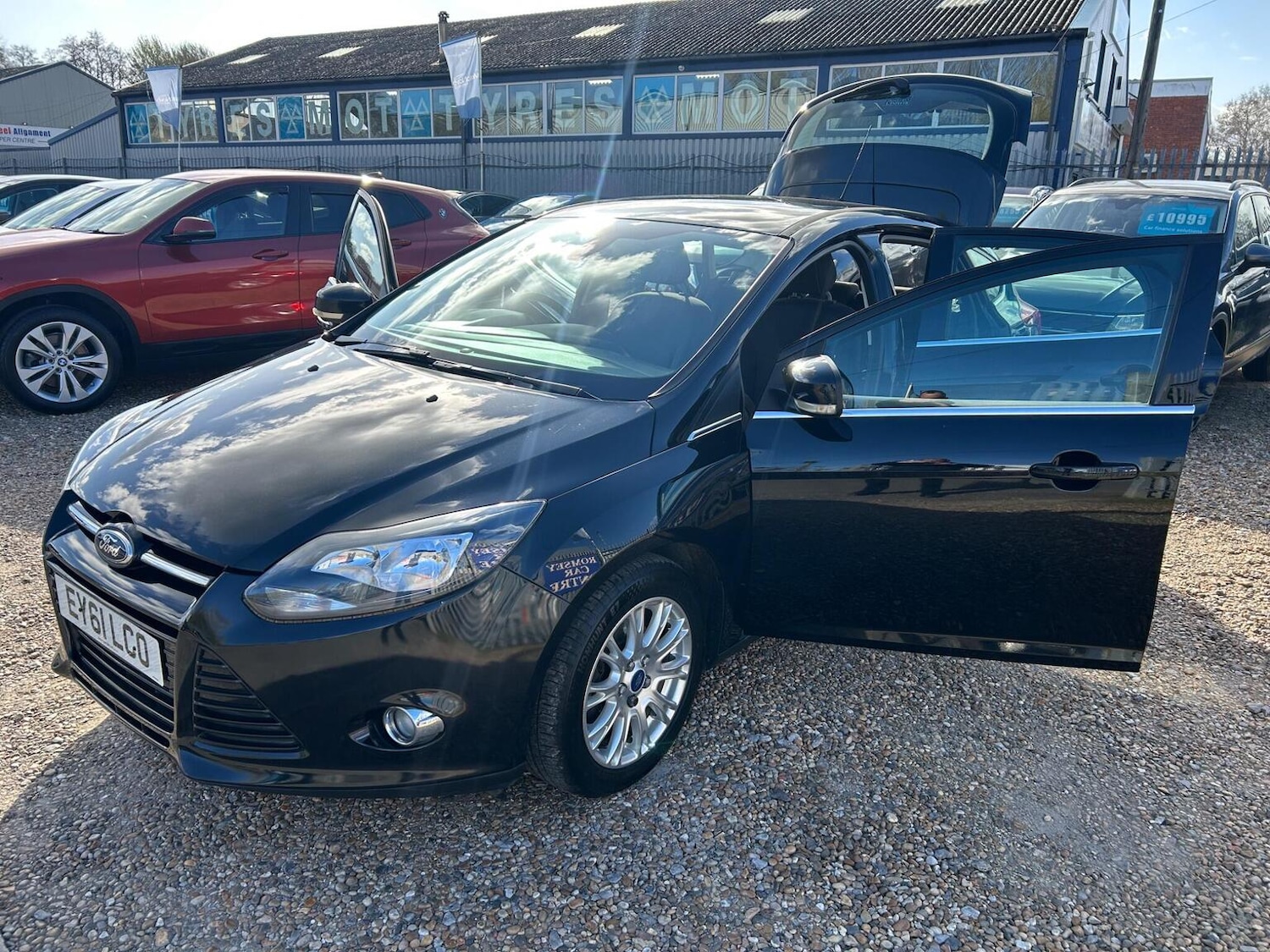 Used Ford Focus 2011 for sale - 78018359: Photo 15