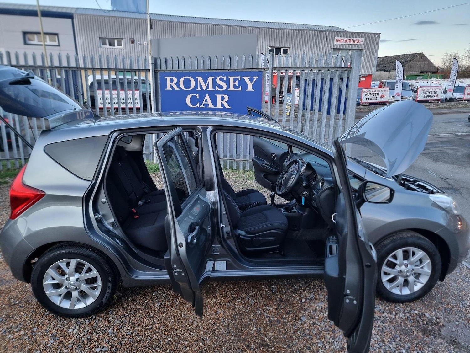 Used Nissan Note 2016 for sale - 77802365: Photo 12