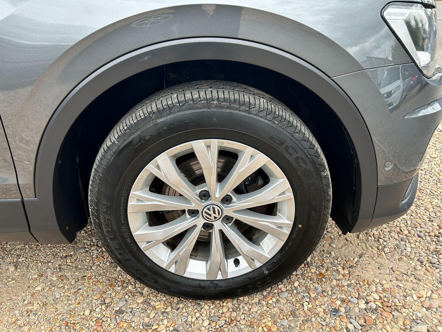 Used Volkswagen Tiguan 2016 for sale - 77802355: Photo 10