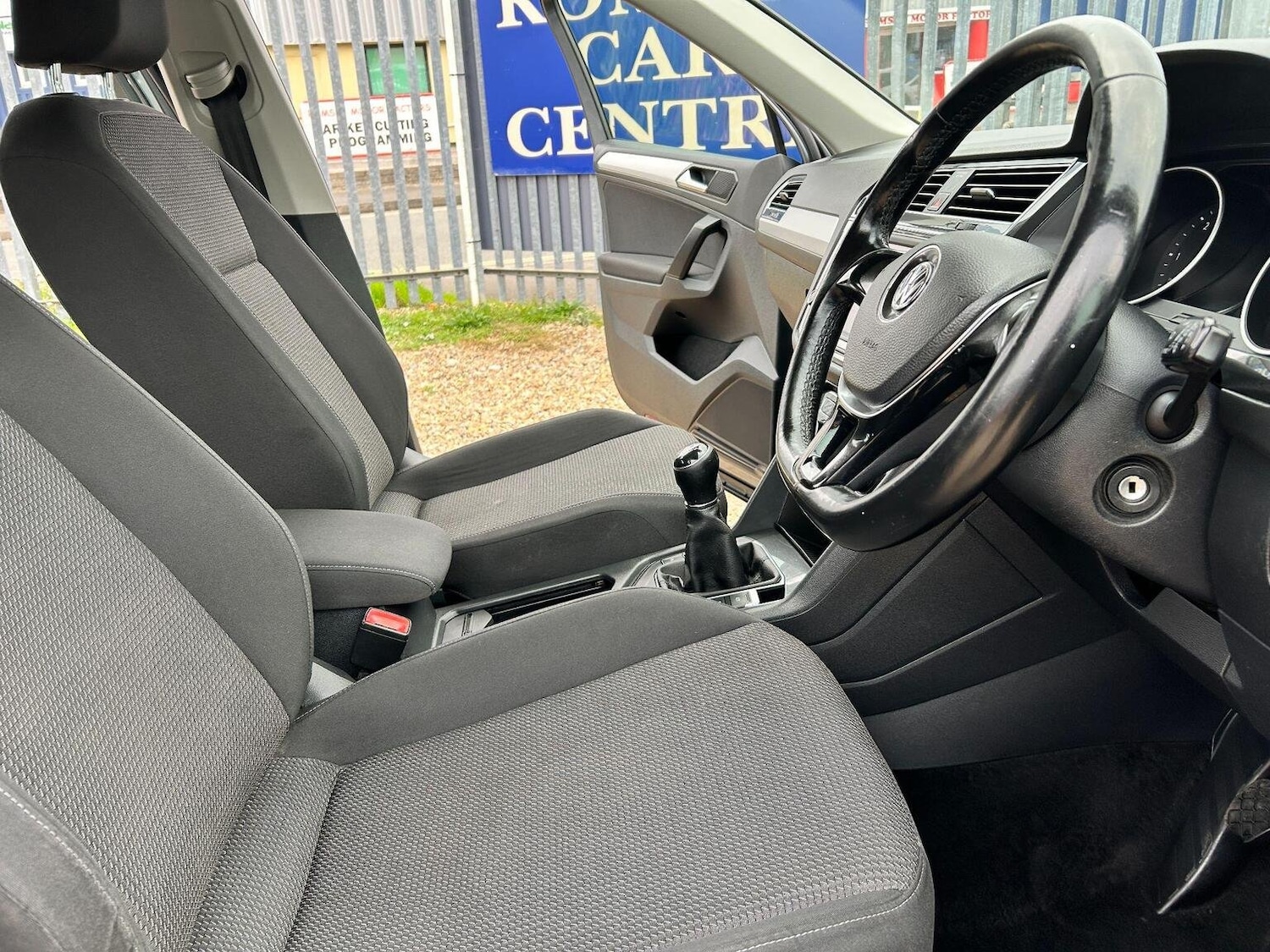 Used Volkswagen Tiguan 2016 for sale - 77802355: Photo 14