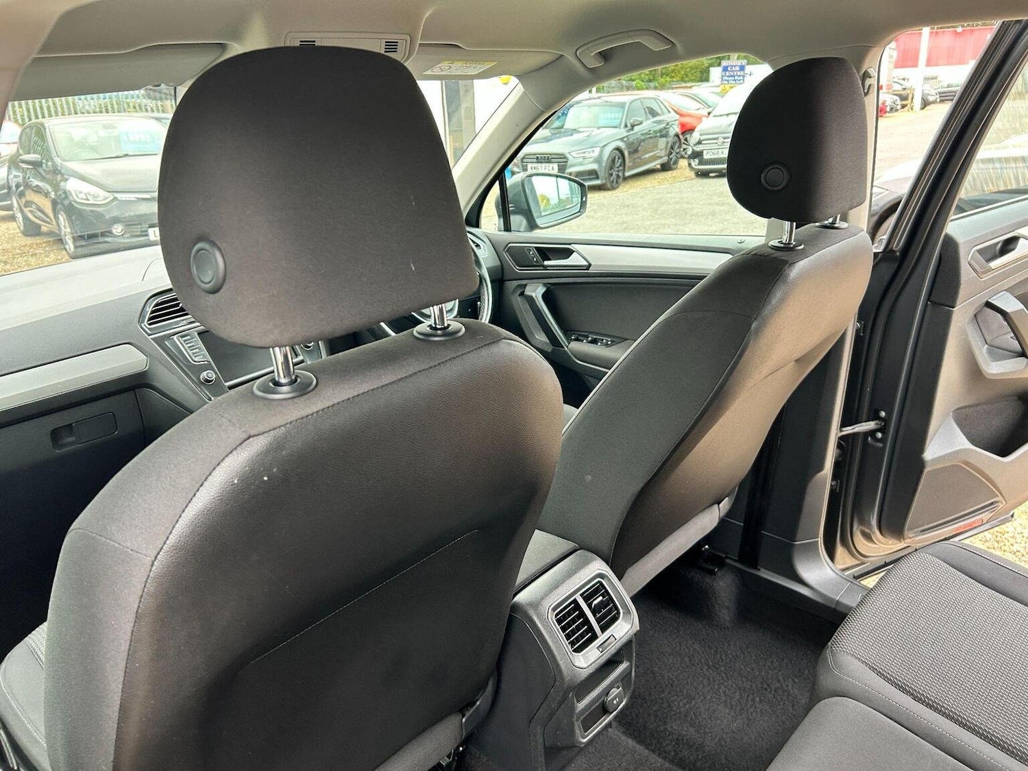 Used Volkswagen Tiguan 2016 for sale - 77802355: Photo 19