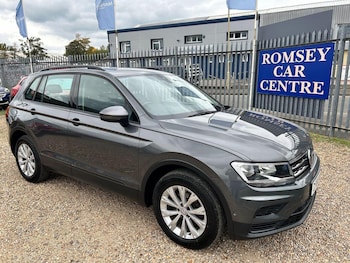 Used Volkswagen Tiguan 2016 for sale - 77802355: Photo