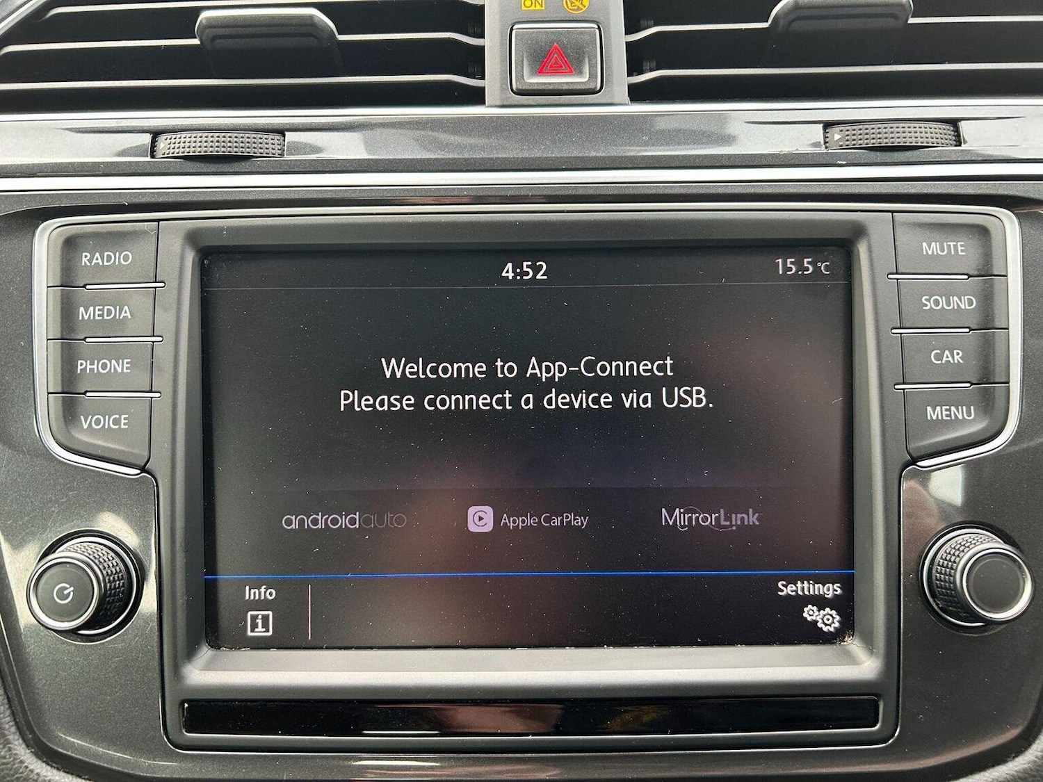 Used Volkswagen Tiguan 2016 for sale - 77802355: Photo 25