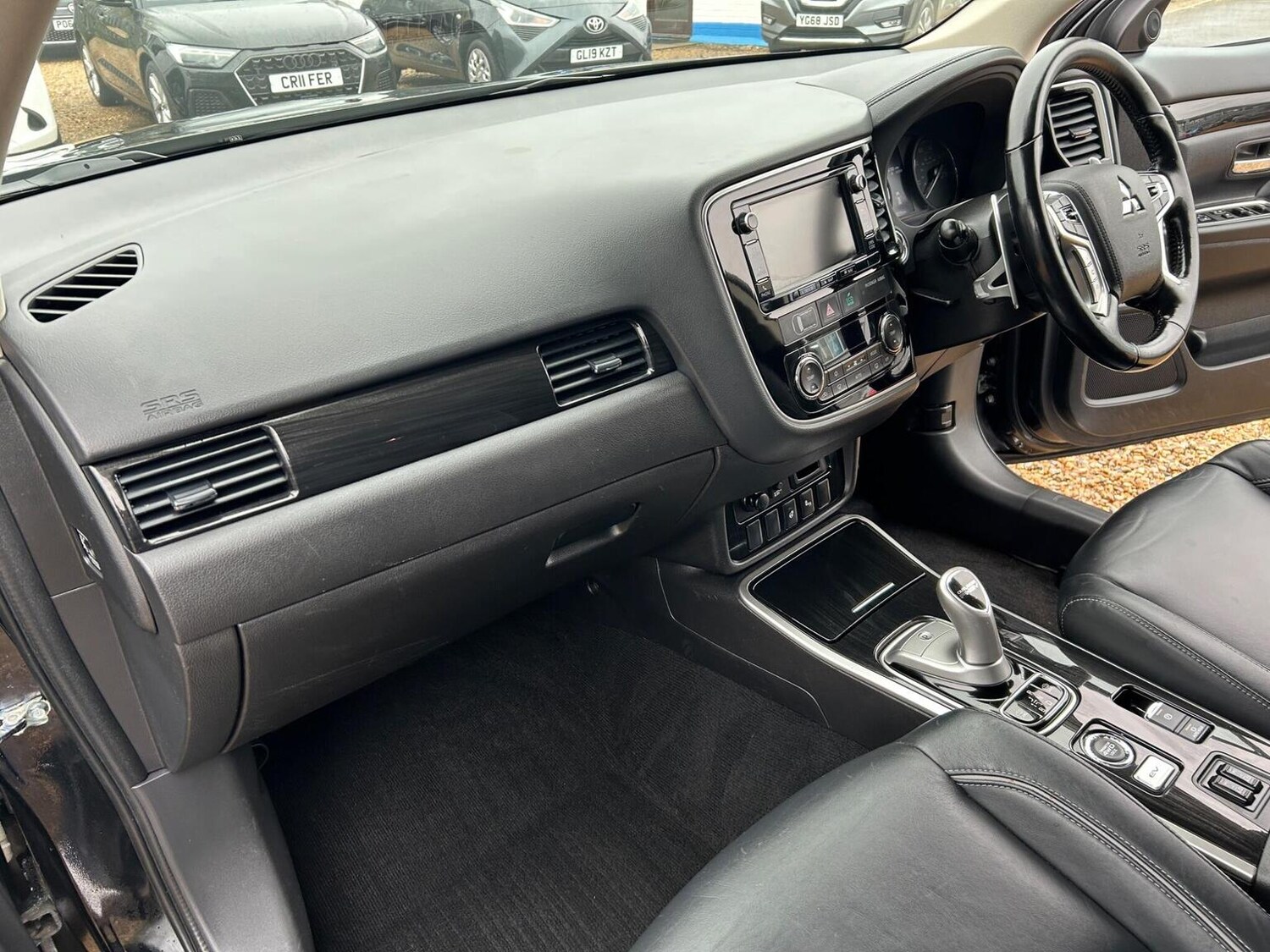 Used Mitsubishi Outlander 2017 for sale - 77807171: Photo 23